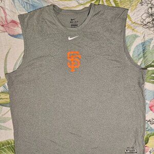 San Francisco Giants XXL Nike Dri-Fit Sleeveless Shirt with logo on chest